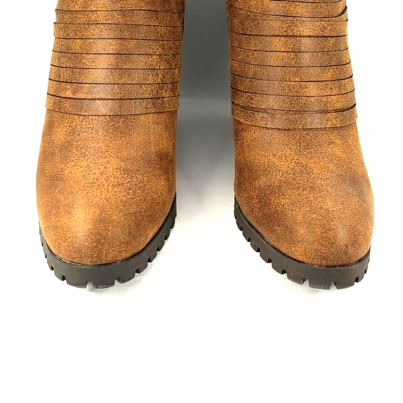 Sugar NEW! Tempe, Side Zip, Almond Toe, Wedge Bootie. Women's Size 7.5M - Picture 7 of 12